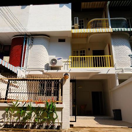 Float'S House Appartement Chiang Mai Buitenkant foto